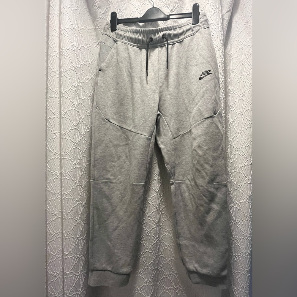 Nike Tech Joggers Boys Size XL